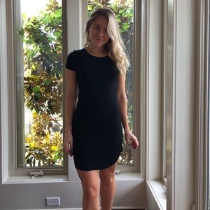 Black t shirt dress